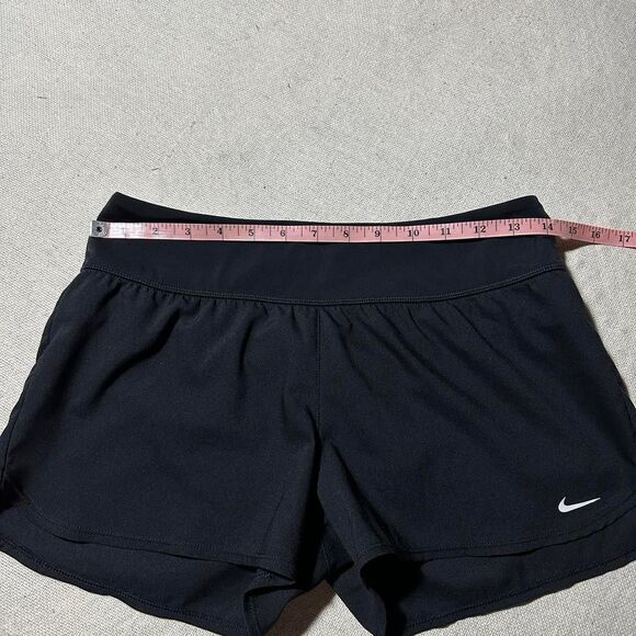 Nike Women's Black and White Shorts - Picture 5 of 6